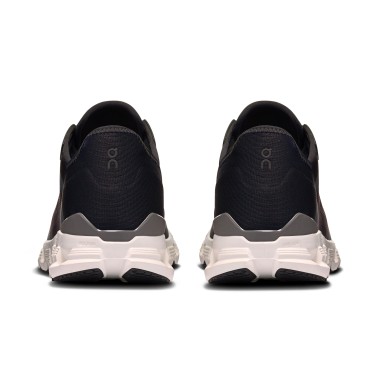 ON RUNNING CLOUD X 4 AD M