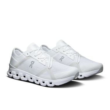 ON RUNNING CLOUD X 4 AD M