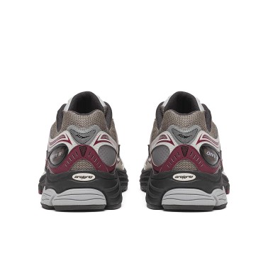 SAUCONY PROGRID OMNI 9