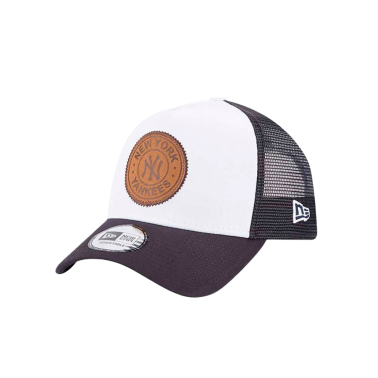 NEW ERA TEAM PATCH TRUCKER NEYYAN