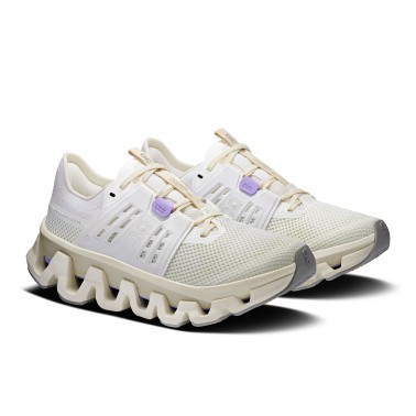 ON RUNNING CLOUDSWIFT AMP W