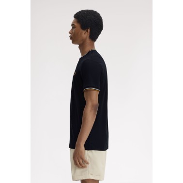 FRED PERRY TWIN TIPPED T-SHIRT