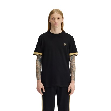 FRED PERRY TWIN TIPPED CUFF T-SHIRT