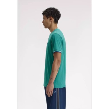 FRED PERRY TWIN TIPPED T-SHIRT