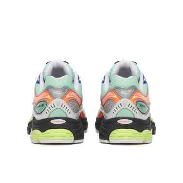 SAUCONY PROGRID OMNI 9